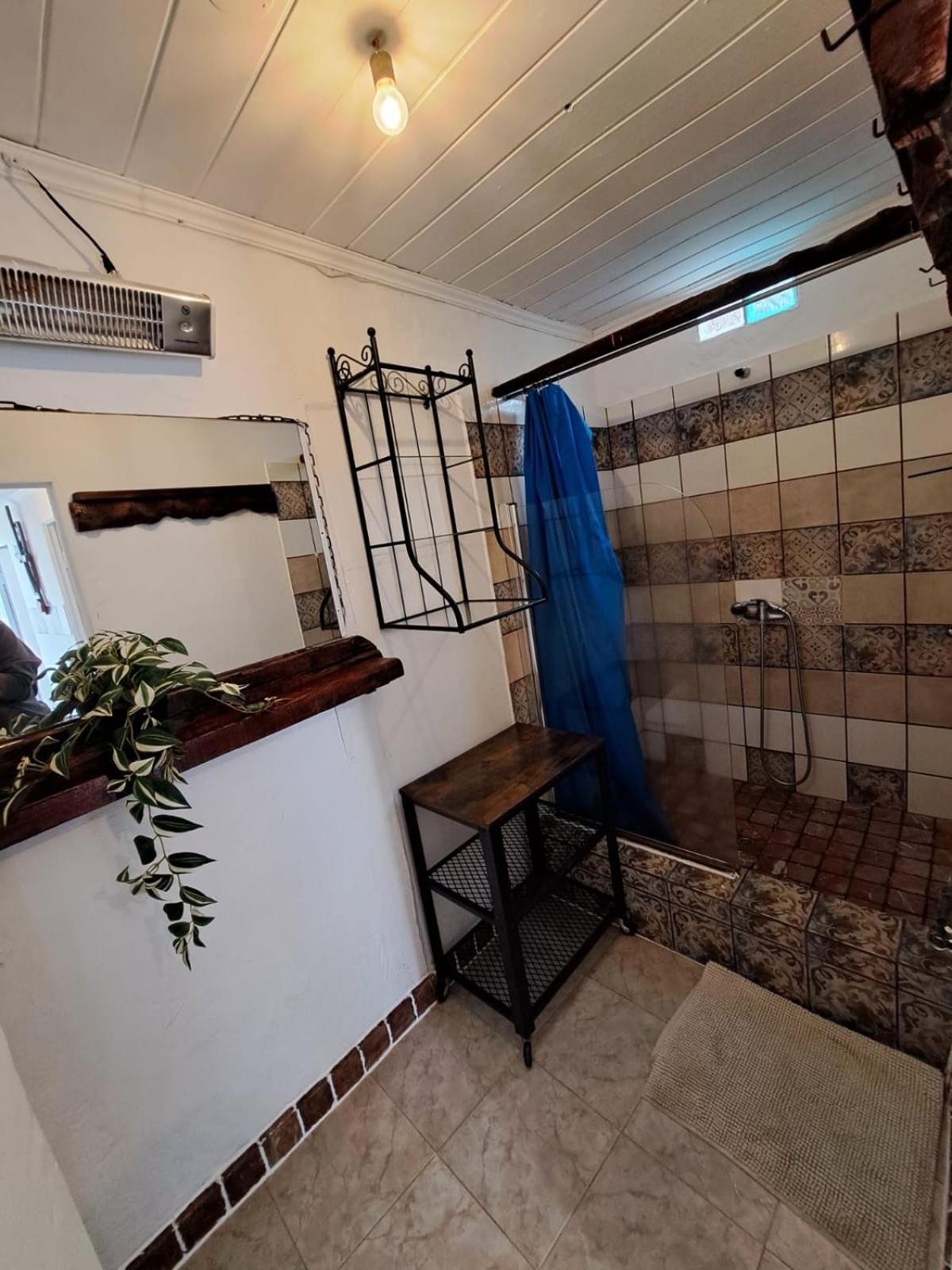 Mountain Hostel&house La Isa By Rose Hostel