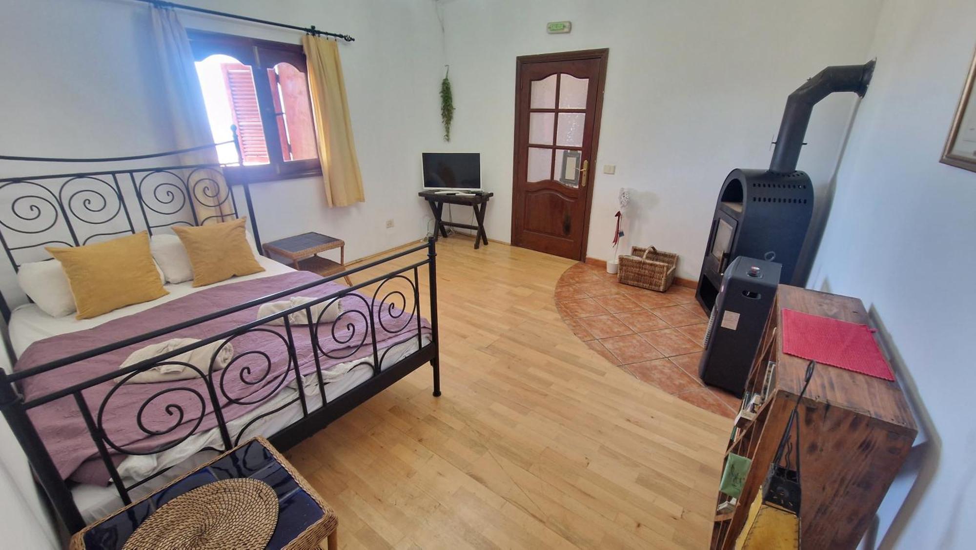 Hostal Mountain La Isa By Rose *